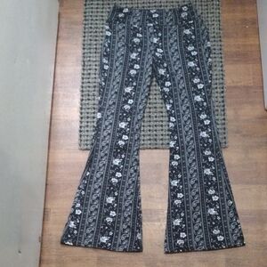 NOBO Black and White Boot Cut Flare Pants​​
